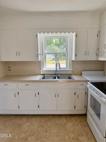 199 E Main Street, Coats, NC 27521