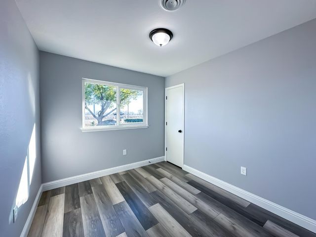 4804 Powerline Rd, Olivehurst, CA 95961