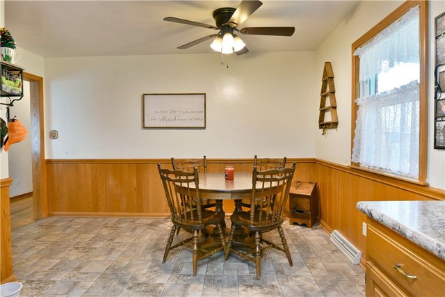 1211 Brentwood Dr, Pymatuning Twp, PA 16125