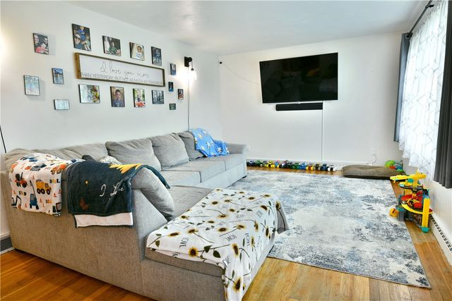 1211 Brentwood Dr, Pymatuning Twp, PA 16125