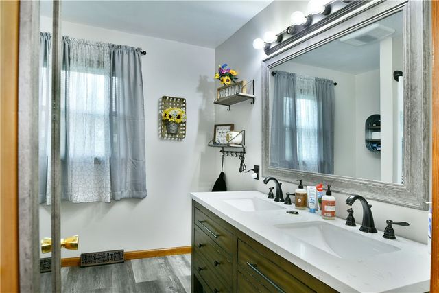 1211 Brentwood Dr, Pymatuning Twp, PA 16125