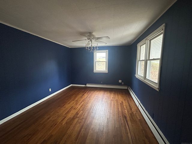106 Barnes Street, New Britain, CT 06052