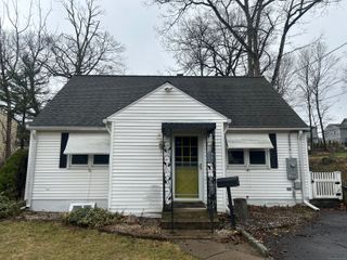 106 Barnes Street, New Britain, CT 06052