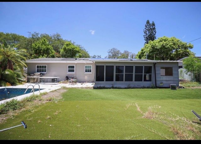 221 N DUNCAN AVENUE, Clearwater, FL 33755