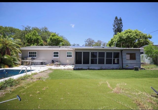 221 N DUNCAN AVENUE, Clearwater, FL 33755