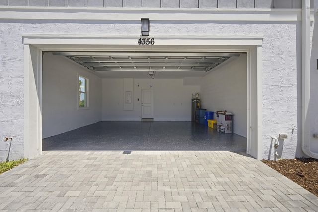 4356 Brookgreen Square, Westlake, FL 33470