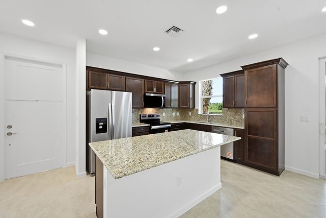 4356 Brookgreen Square, Westlake, FL 33470