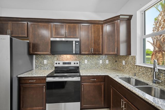 4356 Brookgreen Square, Westlake, FL 33470