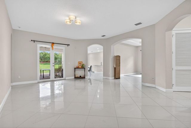 8850 Miralago Way, Parkland, FL 33076