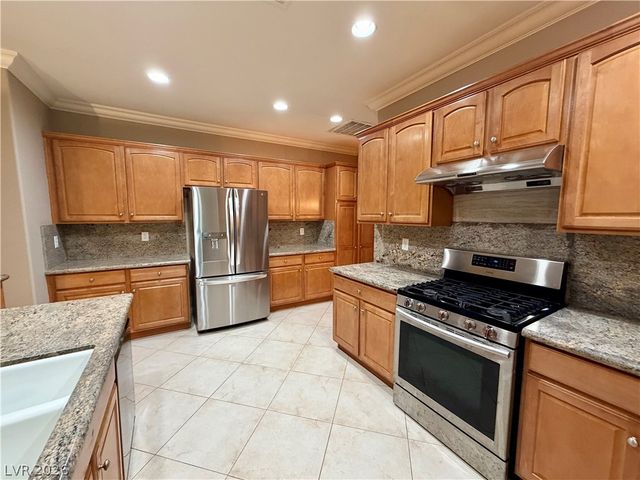 10227 Donde Avenue, Las Vegas, NV 89135