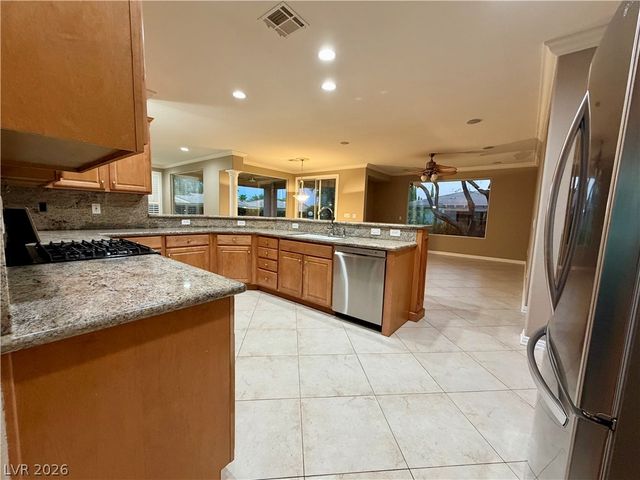 10227 Donde Avenue, Las Vegas, NV 89135