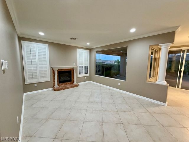 10227 Donde Avenue, Las Vegas, NV 89135