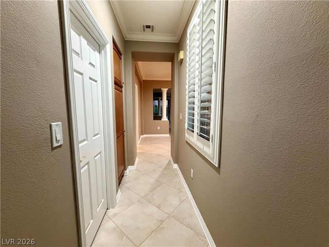 10227 Donde Avenue, Las Vegas, NV 89135