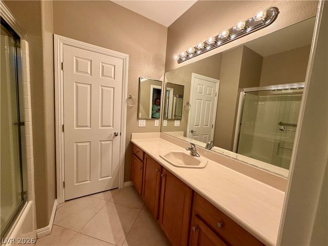 10227 Donde Avenue, Las Vegas, NV 89135