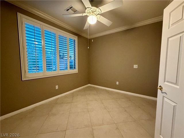 10227 Donde Avenue, Las Vegas, NV 89135