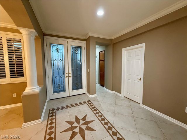 10227 Donde Avenue, Las Vegas, NV 89135