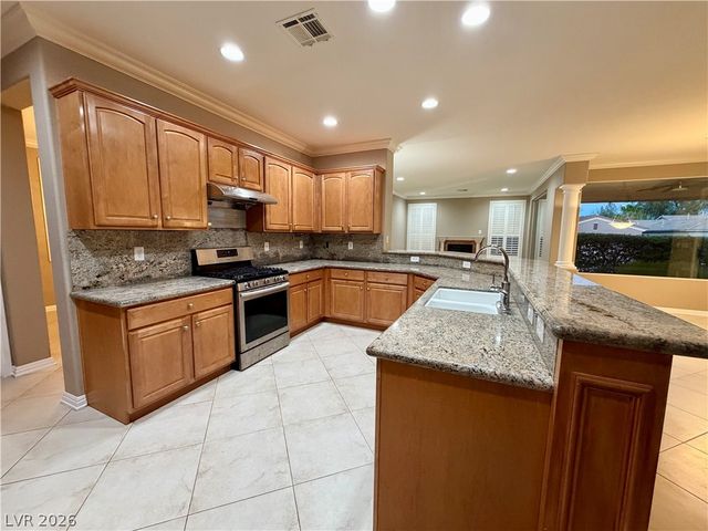 10227 Donde Avenue, Las Vegas, NV 89135