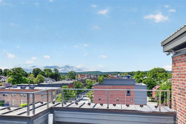 226 Main Street 402, Beacon, NY 12508