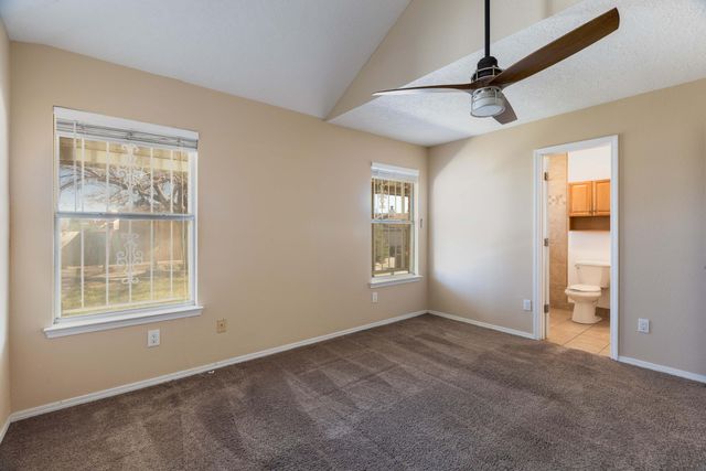 616 Puffin Street SW, Albuquerque, NM 87121