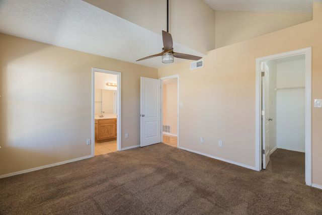 616 Puffin Street SW, Albuquerque, NM 87121