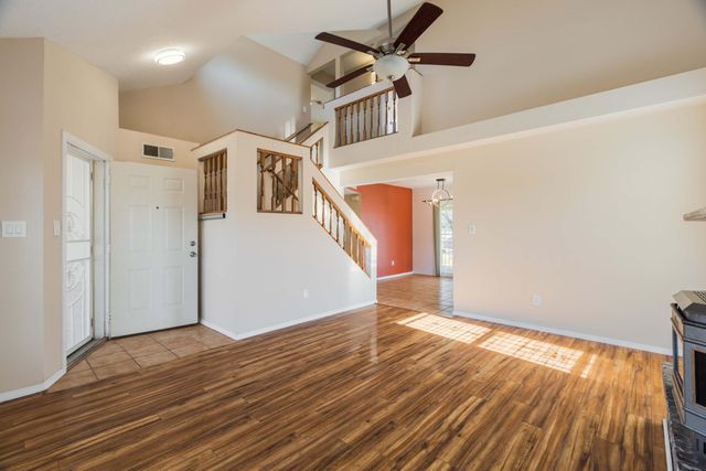 616 Puffin Street SW, Albuquerque, NM 87121