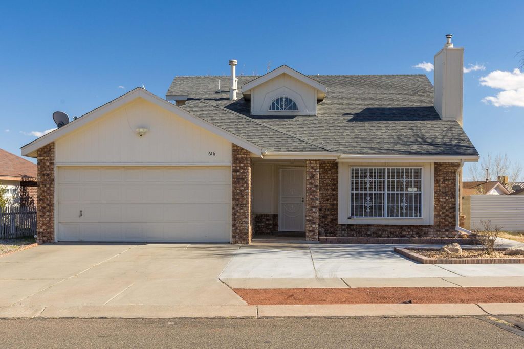 616 Puffin Street SW, Albuquerque, NM 87121
