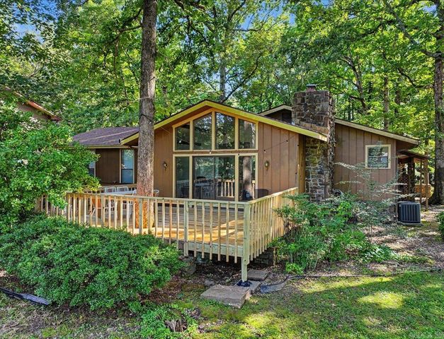9 Tarifa Lane, Hot Springs Village, AR 71909