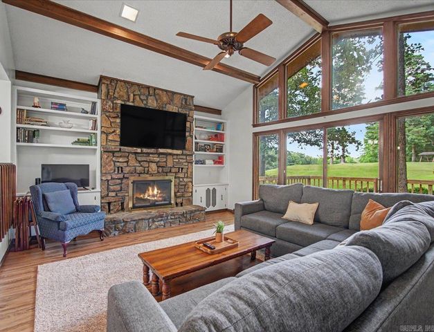 9 Tarifa Lane, Hot Springs Village, AR 71909