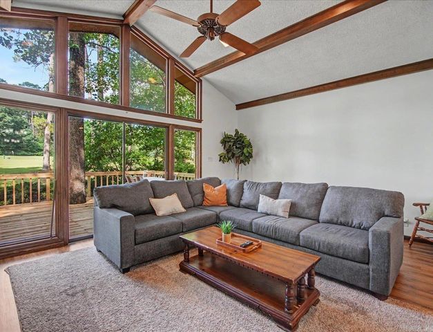 9 Tarifa Lane, Hot Springs Village, AR 71909