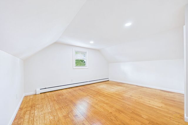 22 Myrtle Ave, Acushnet, MA 02743