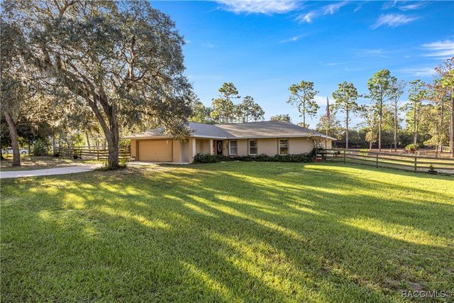 12220 SW 75th Street, Dunnellon, FL 34432