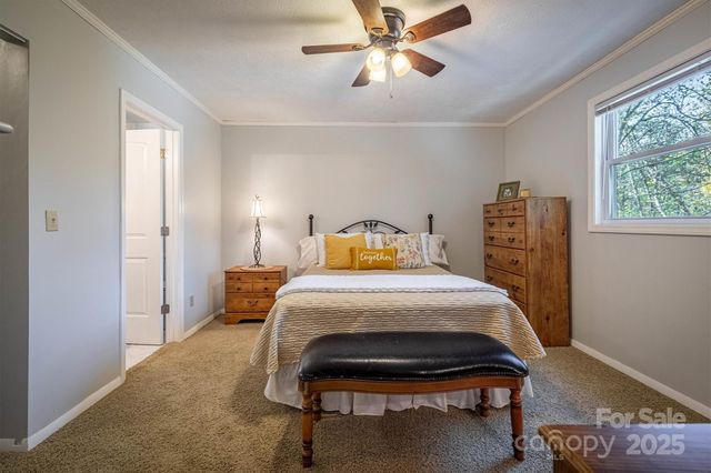 2511 Zacks Farm Road, Lenoir, NC 28645