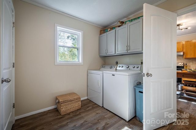 2511 Zacks Farm Road, Lenoir, NC 28645