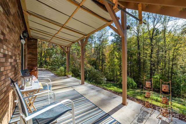 2511 Zacks Farm Road, Lenoir, NC 28645