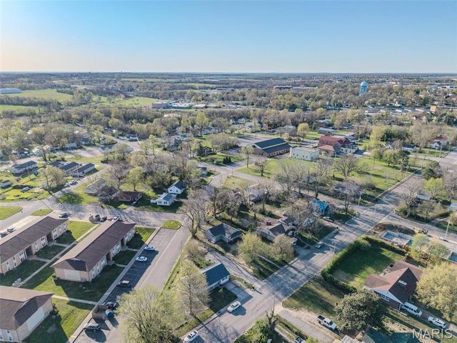 450 Michigan Avenue, Lebanon, MO 65536