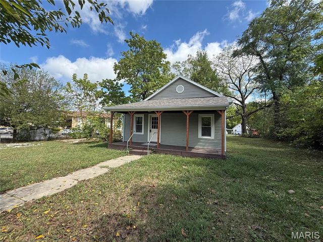 450 Michigan Avenue, Lebanon, MO 65536