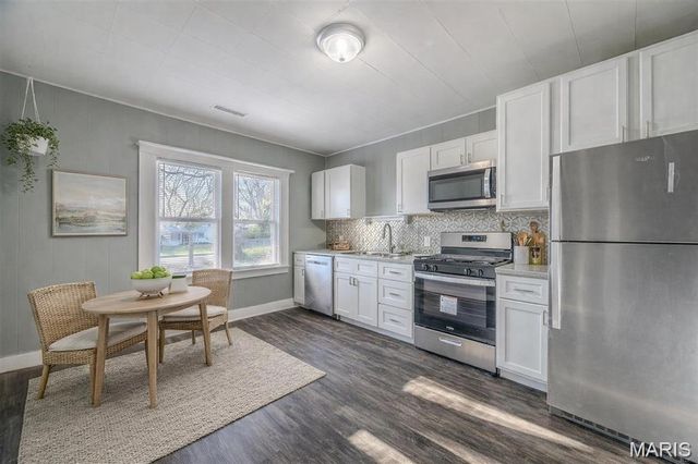 450 Michigan Avenue, Lebanon, MO 65536