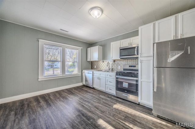 450 Michigan Avenue, Lebanon, MO 65536