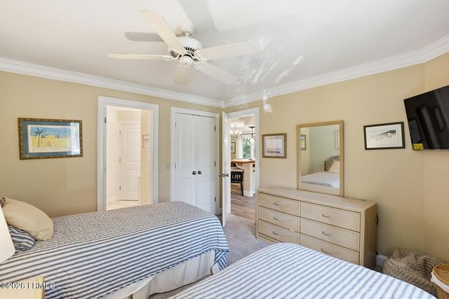 100 Colonnade Clb Unit 137, Hilton Head Island, SC 29928