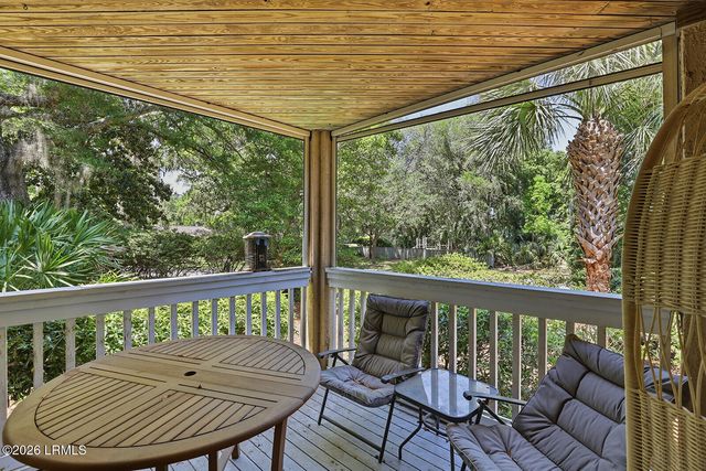 100 Colonnade Clb Unit 137, Hilton Head Island, SC 29928