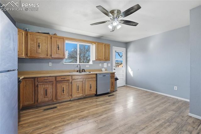 2020 Poteae Circle, Colorado Springs, CO 80915