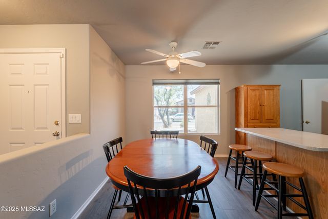 10359 E Haymarket Street, Tucson, AZ 85747