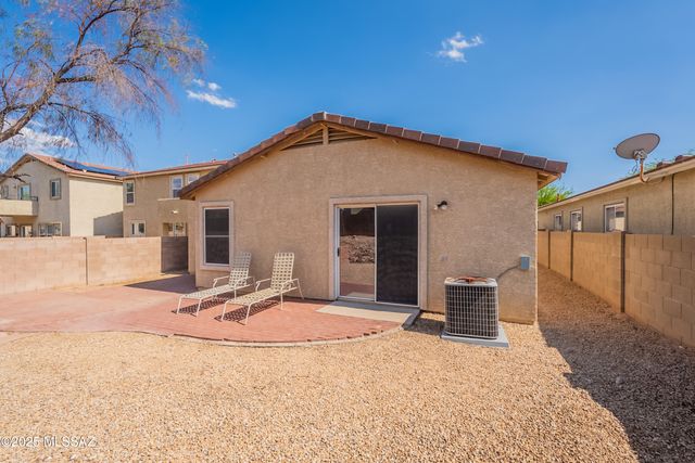 10359 E Haymarket Street, Tucson, AZ 85747