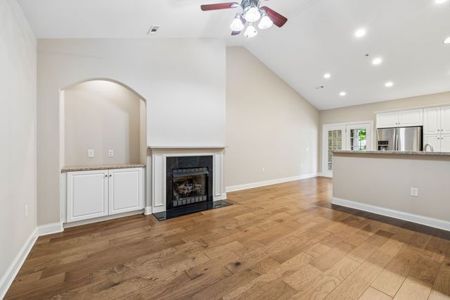 112 Westview Dr, Spring Hill, TN 37174