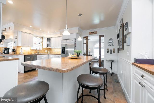 12 HENRY, Gibbsboro, NJ 08026