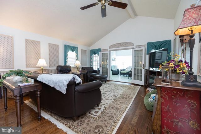 12 HENRY, Gibbsboro, NJ 08026