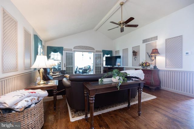 12 HENRY, Gibbsboro, NJ 08026