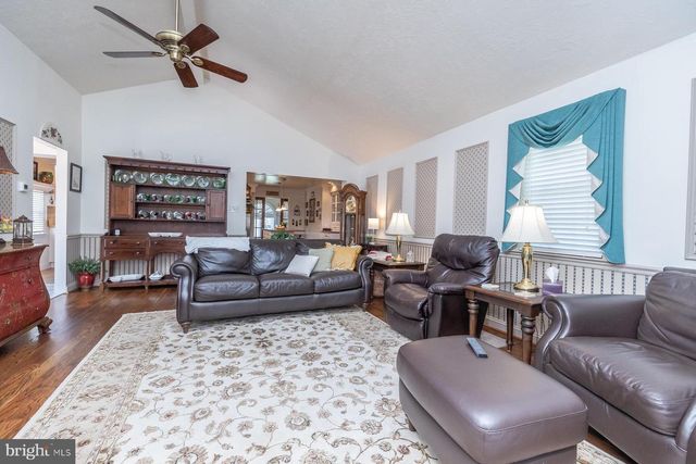 12 HENRY, Gibbsboro, NJ 08026