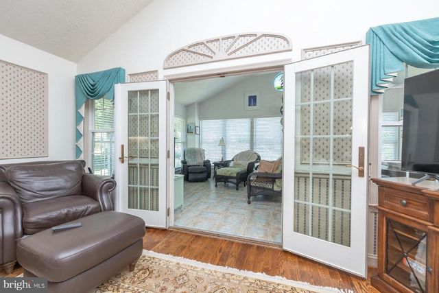 12 HENRY, Gibbsboro, NJ 08026