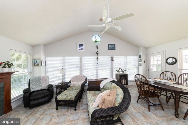 12 HENRY, Gibbsboro, NJ 08026